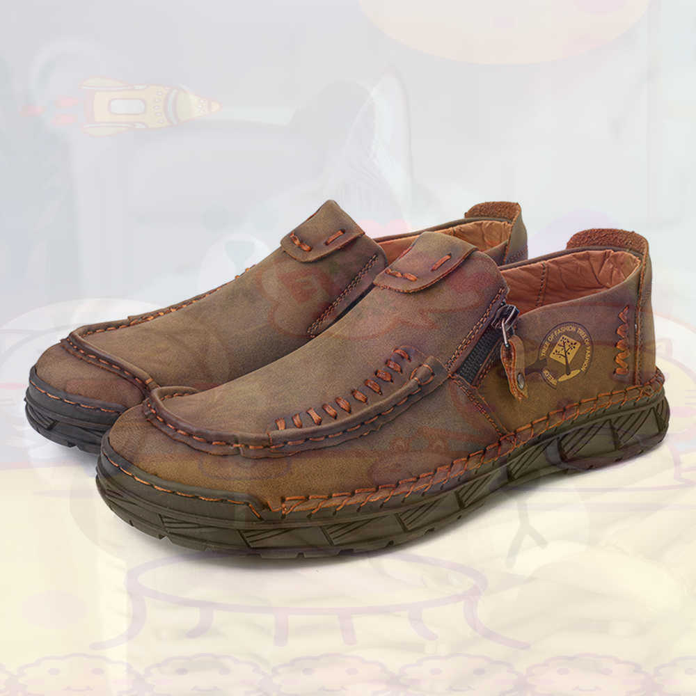 Best Tech Office Accessories - Sepatu Kets Terbaik Berkendara Angka Kecil