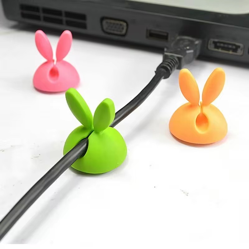 Kabel pengisi daya dasbor mobi - Desk Cable Clip ulasan dan harga