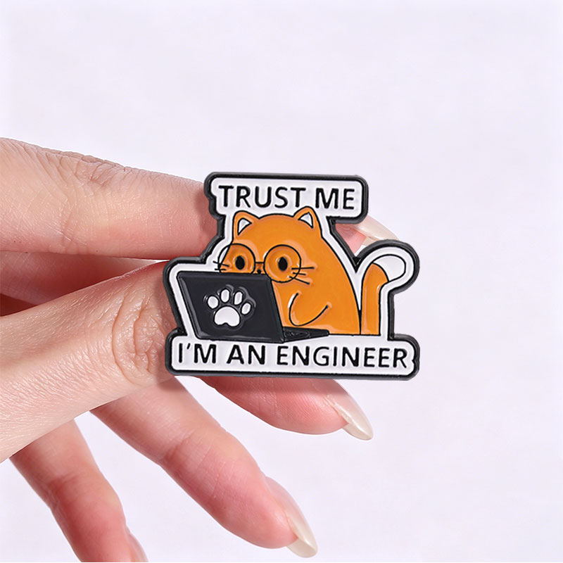 Pin Enamel Kutipan I Am An Eng - Tech Accessories Shop ulasan dan harga