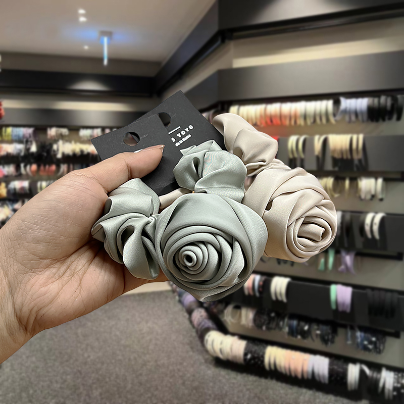 Aksesori desain khusus hiasan  - Hi Tech Accessories ulasan dan harga
